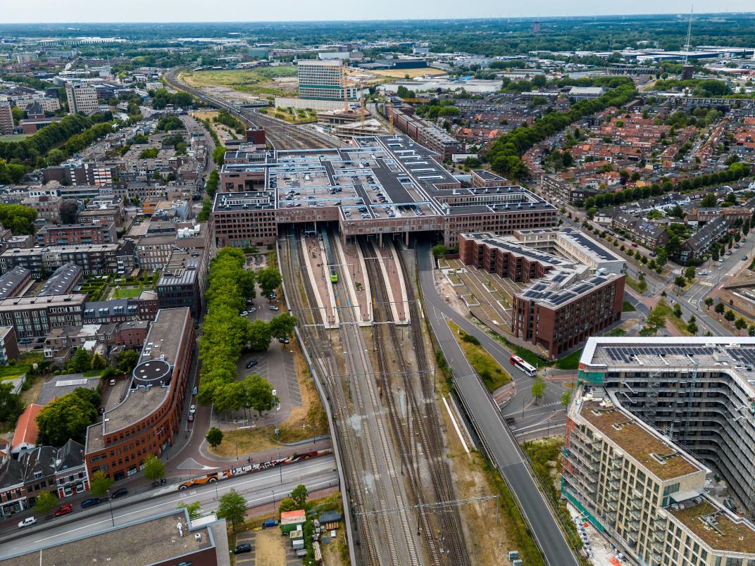 Luchtfoto Stationskwartier Breda
